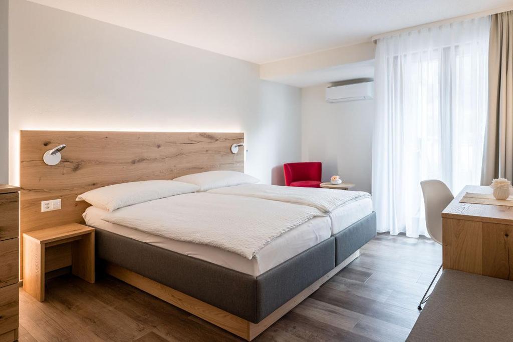Hotel Zur Traube Brigerbad Ngoại thất bức ảnh